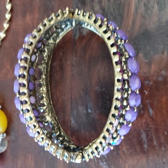 GIRL POWER PURPLE BRACELET - Picture 4 of 8